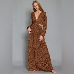 Aakaa Leopard Print Maxi Dress with Cutouts & Bow Back – Long Sleeve - size M